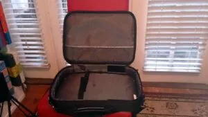 Budget pedalboard case interior